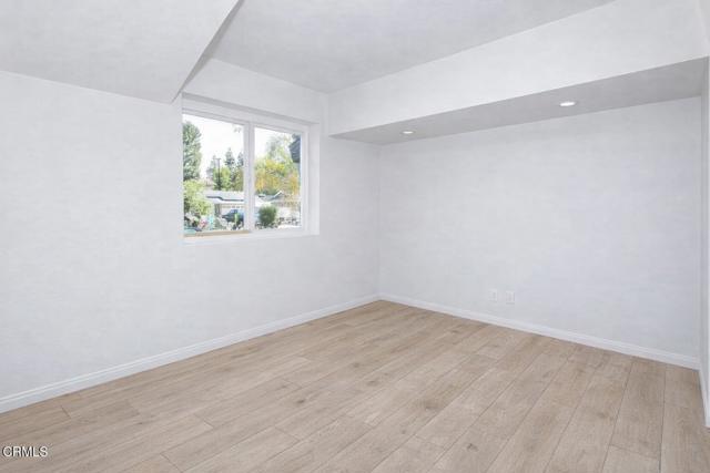 Photo - 639 Calle Tulipan