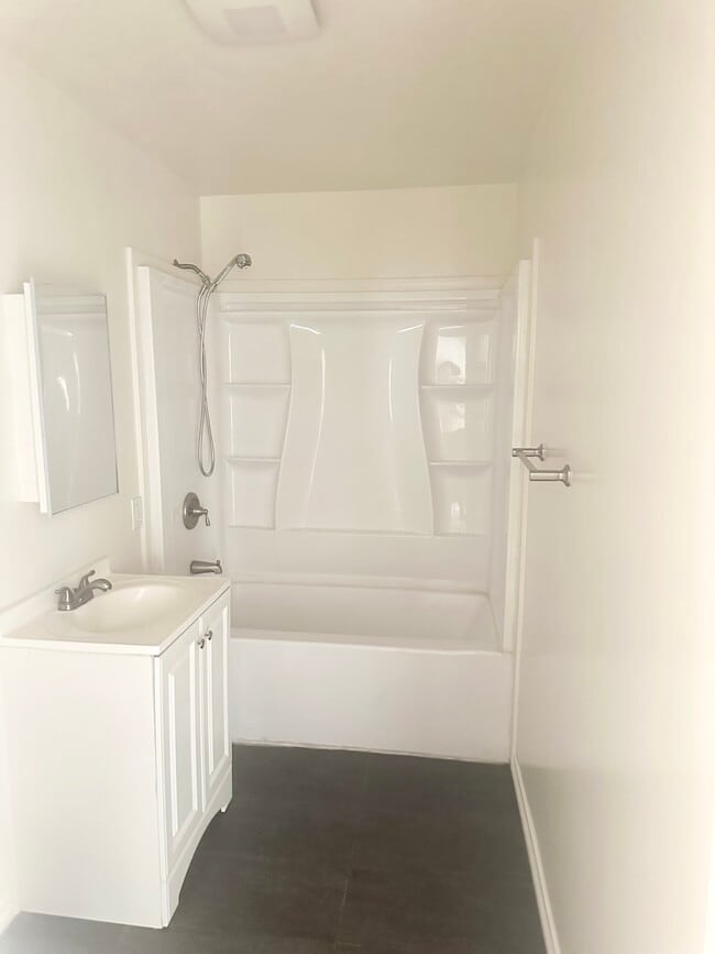 Photo - 1511 W 58th Pl