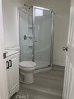 Photo - 688 Bridwell St W House