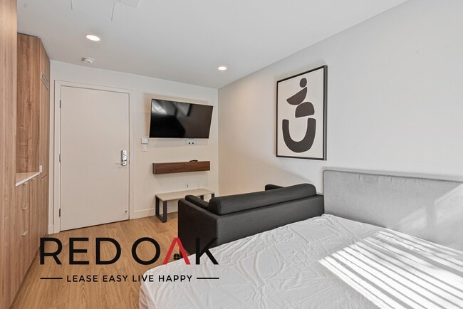 Photo - 7810 Topanga Canyon Blvd Unit 117B