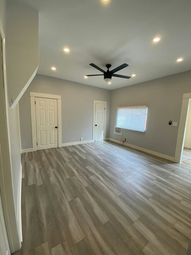 Building Photo - 3382 Eucalyptus Ave