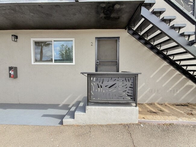 Photo - 825 Normark Terrace