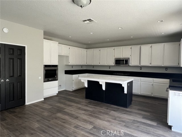 Photo - 11935 Silver