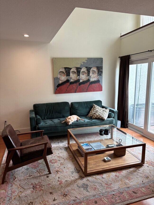 Photo - 10926 Bluffside Dr