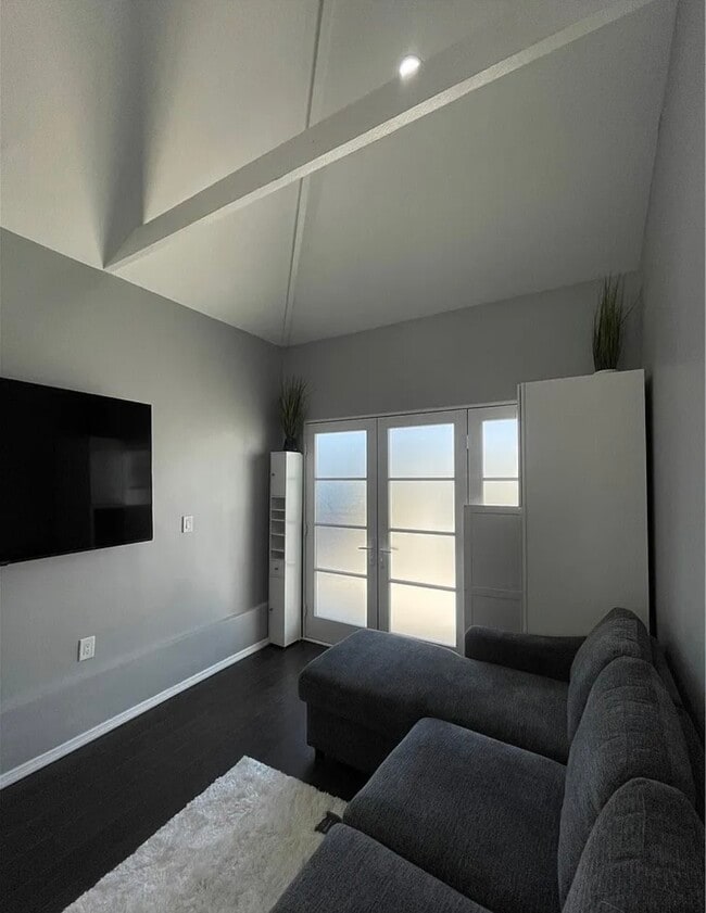 Photo - 3502 Dow Ave