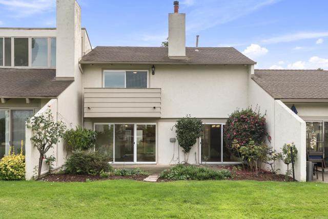 Building Photo - 219 Via Osuna