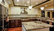 Photo - Spacious 5-Bedroom Home for Rent in Prime ...