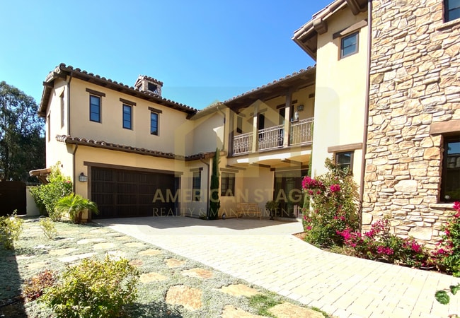 Photo - 347 Island Oak Ln