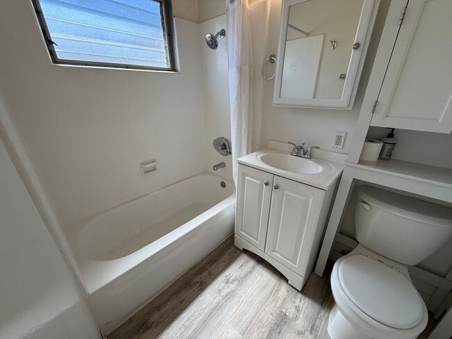 Photo - 962 - Down Property Unit 3918