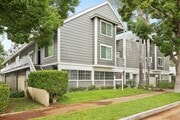 Photo - 129 S Olive St Apartments