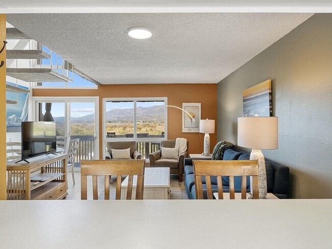Photo - 4700 Sandyland Rd