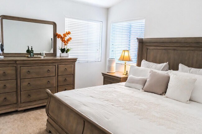 Photo - 77795 Sunnybrook Dr