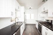 Photo - 4570 W Adams Blvd Apartment Unit 4570