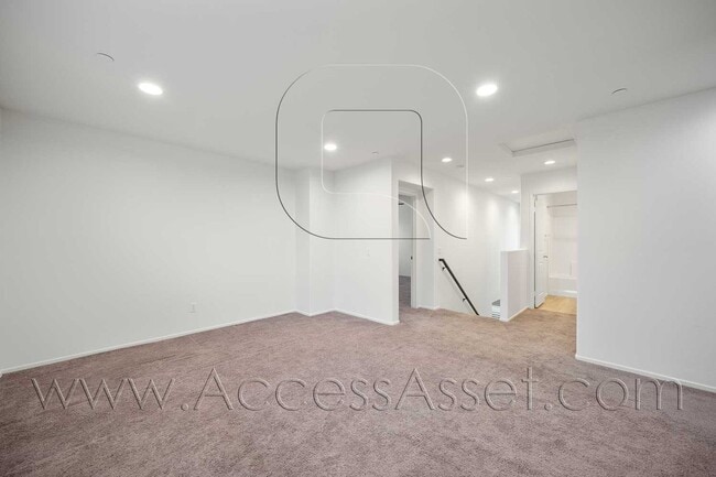 Photo - Beautiful Two Story Home 3 bed/2.5 Bath Located In Quiet Cul De Sac In Lake Elsinore!