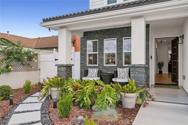 Photo - 4652 Charnock Dr