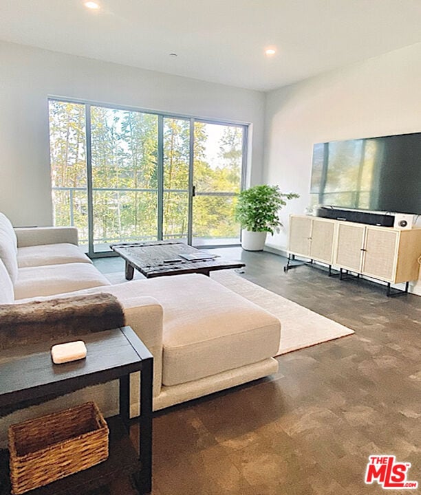 Photo - 4140 Glencoe Ave Unit 412