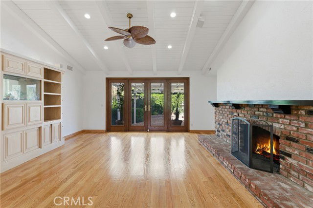 Photo - 19803 Linnet St