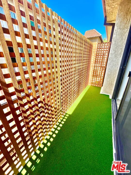 Photo - 1750 Camino Palmero St Unit 542