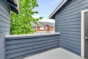 2BR, 2BA - 939SF - Balcony - Club Royale Apartments