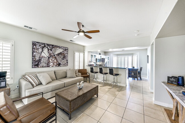 Photo - 39676 Somerset Ave