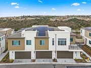 Photo - 813 Mateo St Townhome