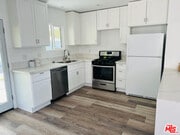 Photo - 7422 Milwood Ave House