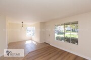 Photo - *** HIGHLY DESIRED 3BED/2.5BATH  HILLSBORO... Townhome