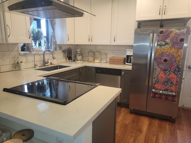 Photo - 4459 Clairemont Dr
