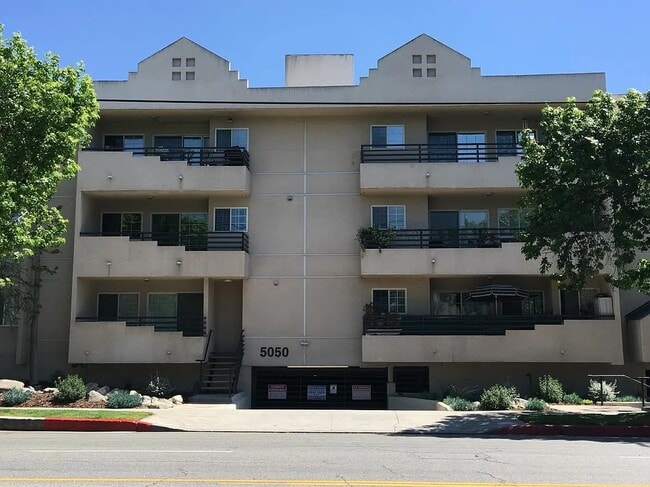 Photo - 5050 Coldwater Canyon Ave Condo Unit 309