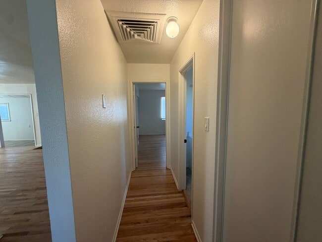 Photo - 1365 Jenner St