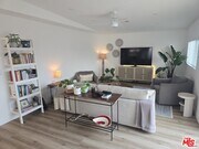 Photo - 665 W Palm Ave