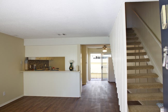 Photo - Villa Pacific Townhomes