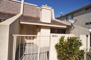 Photo - 18415 Collins St Townhome