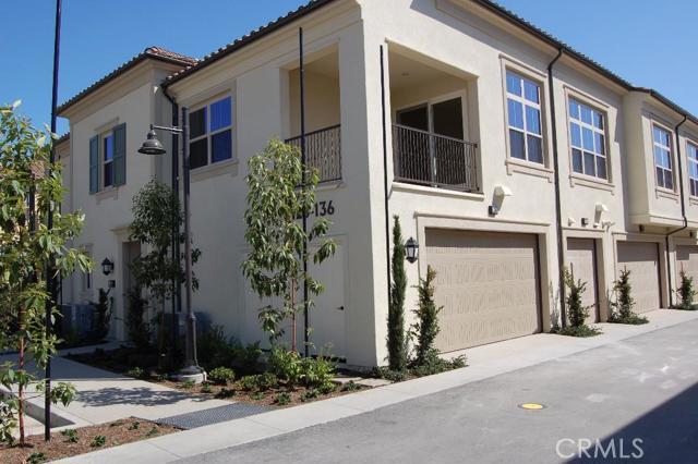 Photo - 136 Overbrook