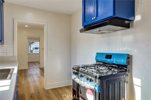 Photo - 950 E 48th St