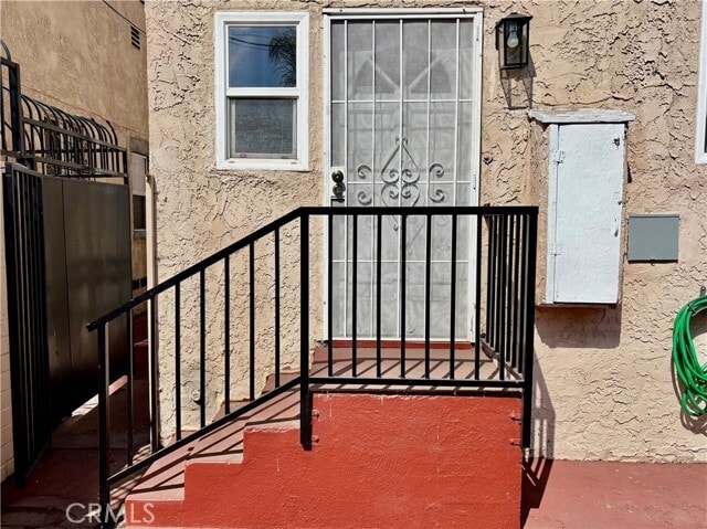 Building Photo - 10518 S Vermont Ave Rental