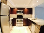 Photo - Beautifully Updated! in the heart of Westwood! North exposure!