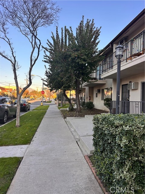 Photo - 343 N 3rd St