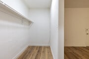 Studio - 425SF - Lexington Apartments