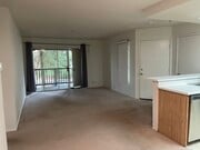 Large living area - 2800 Keller Dr Unit 233