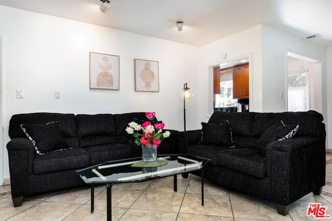 Photo - 2511 Butler Ave