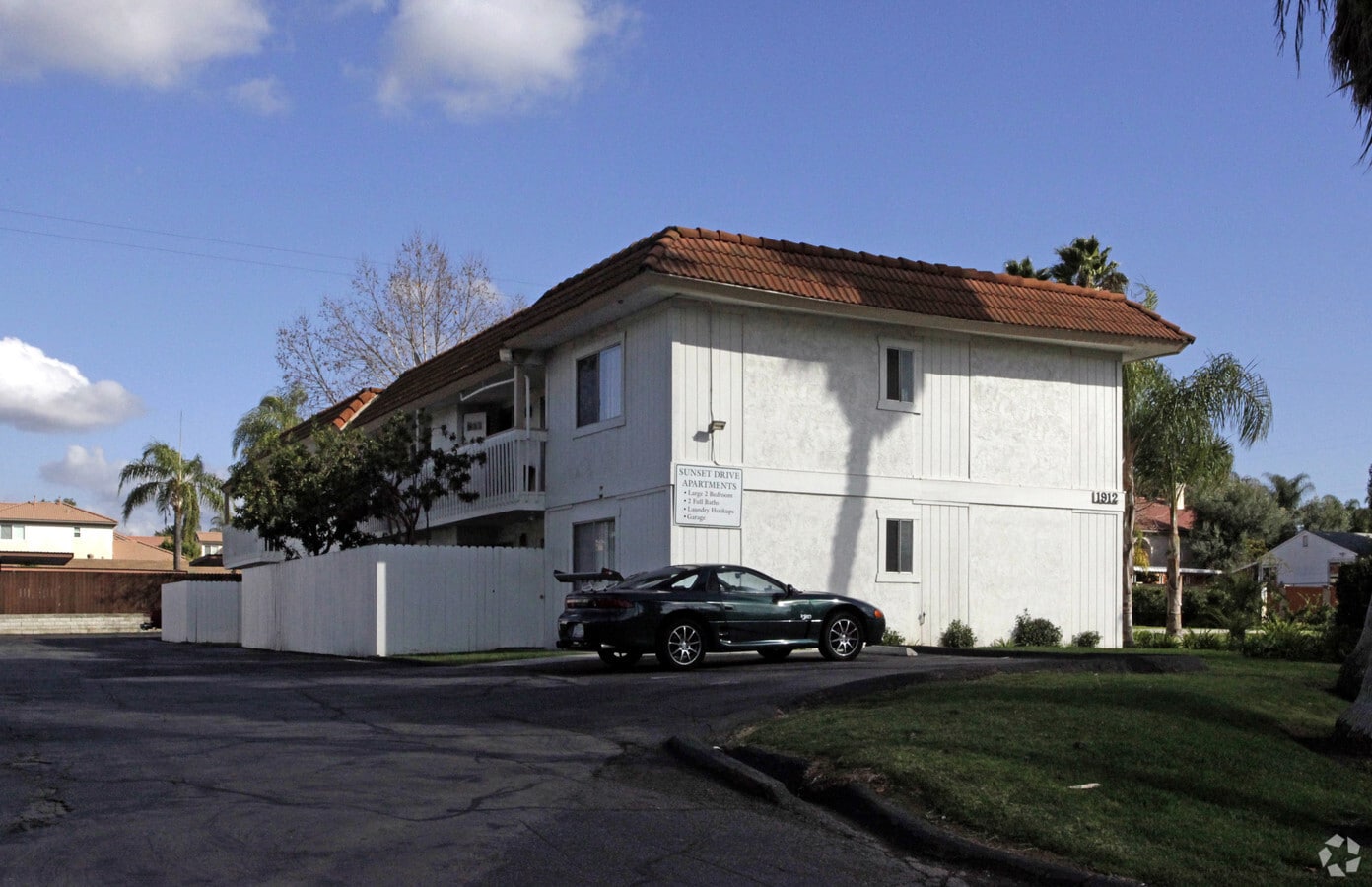 Photo - Sunset Drive Apartments
