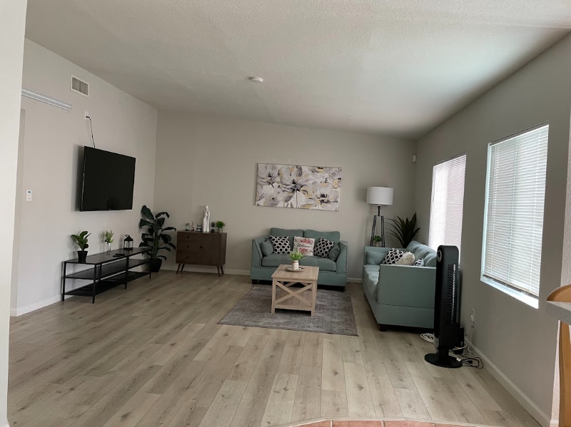 Photo - 927 N Garden St Unit 1