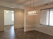 Photo - 37853 Avon St