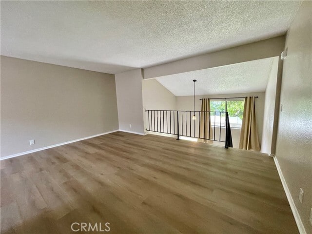 Photo - 326 W 9th St Unit B