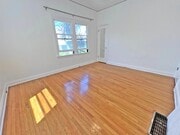 Photo - 335 N Orange Grove Ave Unit 1