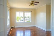 Photo - 1353 W 49th St House