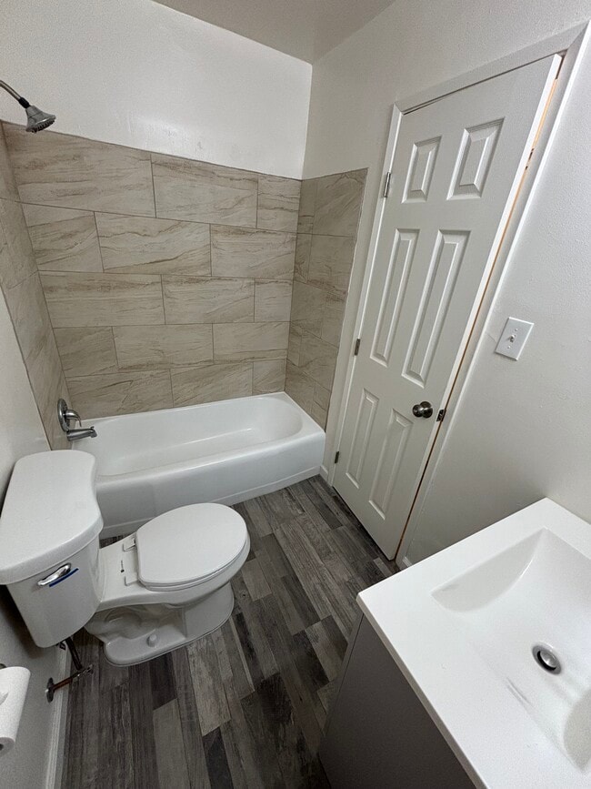 Photo - 479 W Ramona Dr