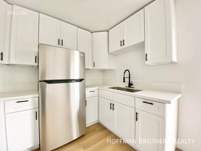 Photo - 136 S Oxford Ave Unit 6