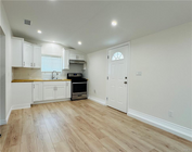 Photo - 10355 Densmore Ave Condo